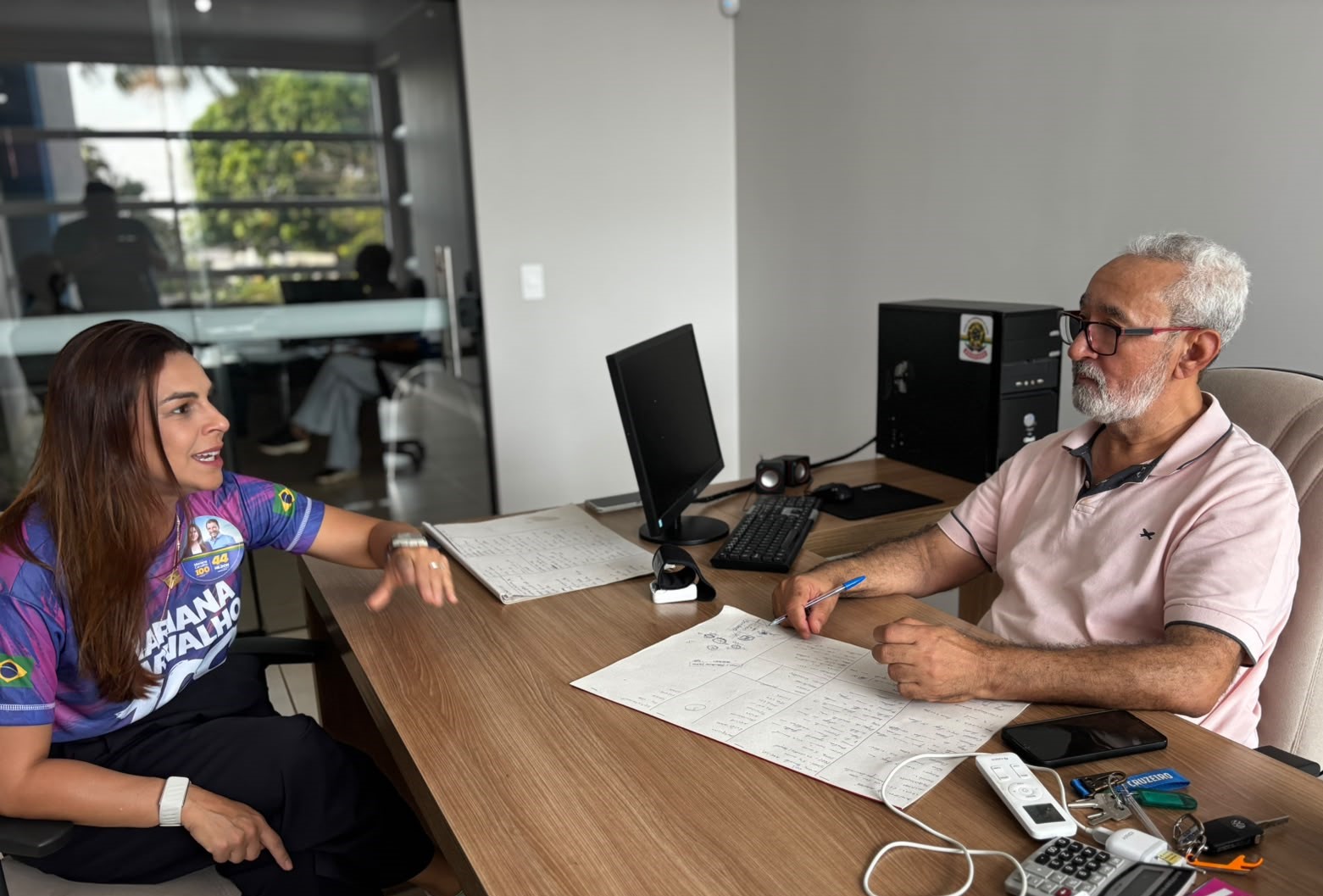 Em visita ao FOLHA DO SUL ON LINE, Mariana Carvalho mira Senado pela 2ª vez e dispara: “sou de direita e do diálogo”