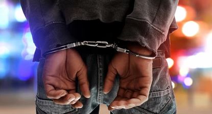 Perito da Polícia Civil de Mato Grosso do Sul é detido em Vilhena, acusado de perseguir a ex-esposa 31 anos mais nova