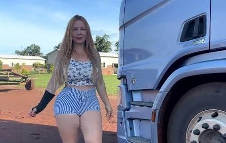 VÍDEO - Caminhoneira youtuber denuncia furto de três módulos de caminhões estacionados em armazém de MT