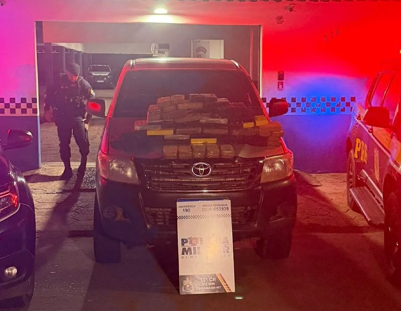 PM e PRF apreendem, em rodovia de MT, mais de 40 kg de drogas em fundo falso de Hilux que saiu de Rondônia