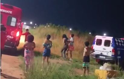 Viaturas da PM e dos Bombeiros são mobilizadas para resgatar mulher atingida por 3 facadas, em Vilhena