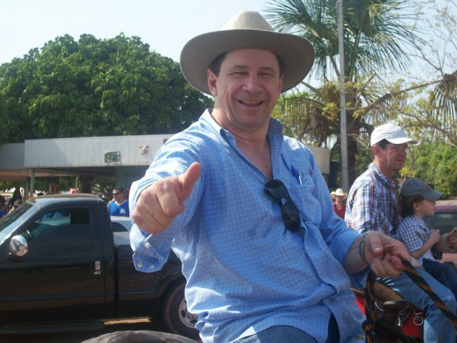 Rover decola de Pimenta Bueno com Cassol para a convenção do PP