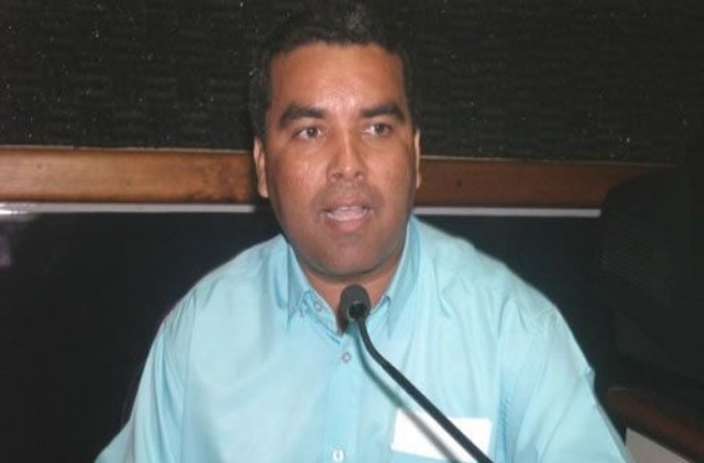 Deputado quer que Governo Federal pague velórios pela “dignidade” dos mortos