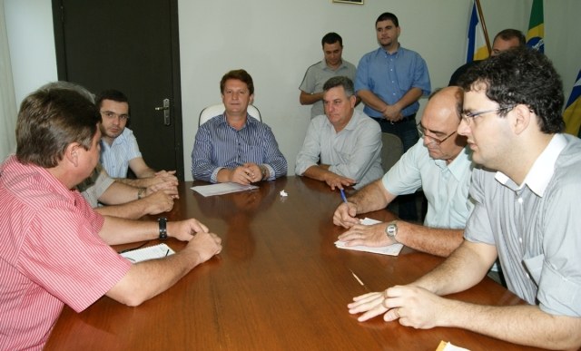 Vilhena e Pimenta Bueno se juntam ao DER para recuperar estrada bi-municipal
