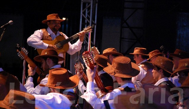 Orquestra de viola caipira de SP fará apresentação em Vilhena