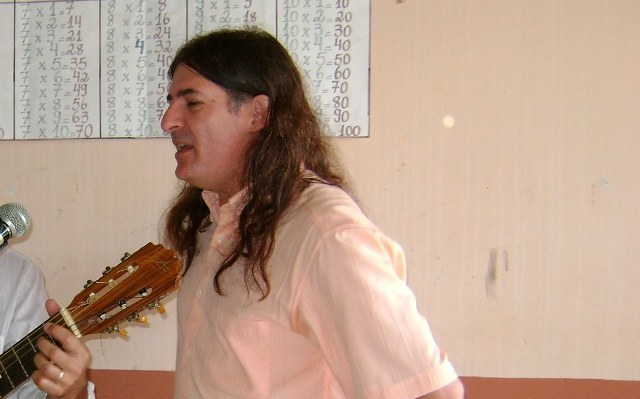 Bispo de Ji-Paraná bate o pé e impede padre vilhenense de ser vice de Goebel