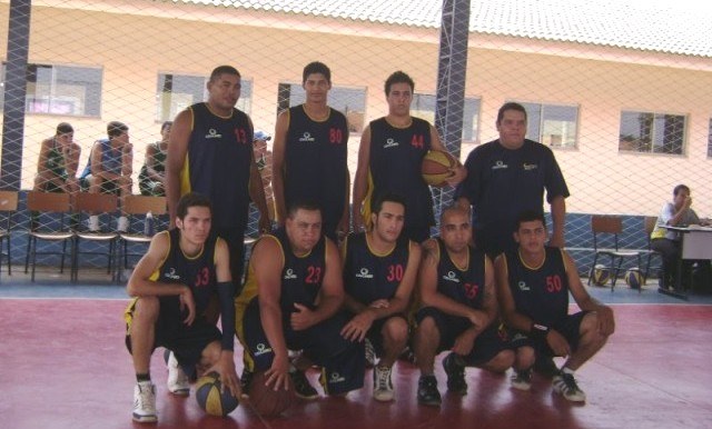 Em jogo contra estrelas do NBB, vilhenenses fazem bonito no Mato Grosso