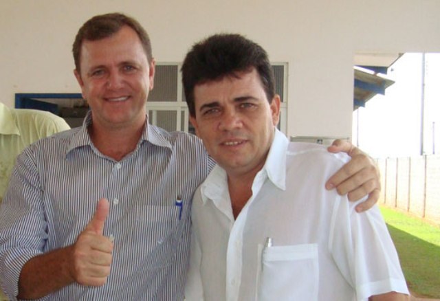 Concorrendo à reeleição, prefeito de Cabixi conta com apoio de deputados