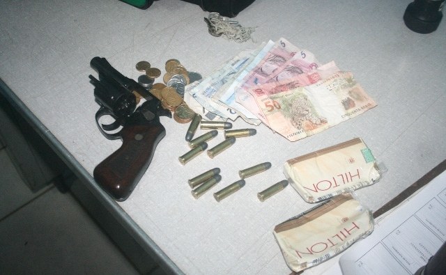 Polícia de Vilhena prende homem de 69 anos que mostrava arma no centro da cidade