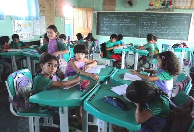 Professoras usam culinária para ensinar alunos de escola municipal em Vilhena