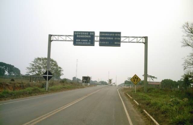 Cidade de Cerejeiras vai implantar sinalização de trânsito; prefeito comemora