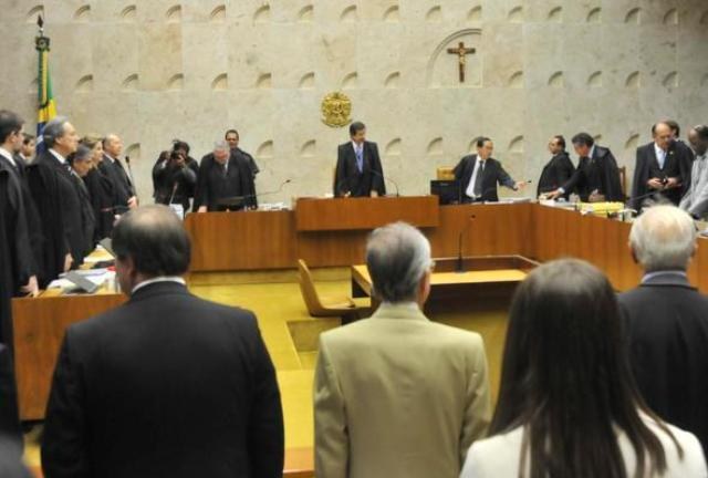 Com um ministro a menos, STF pode registrar novo empate ao julgar Ficha Limpa