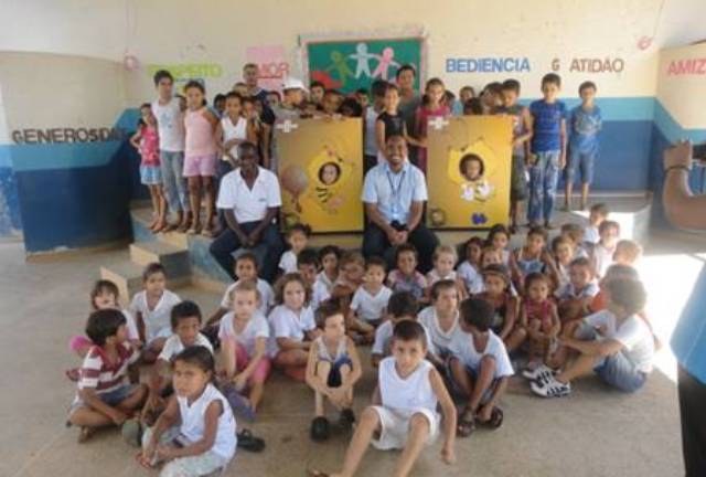 Sebrae realiza campanha “Meu dia Pede Mel” em escolas Municipais de Cerejeiras