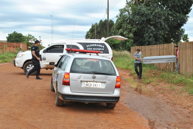Cadáver em decomposição em encontrado em Vilhena; vizinho pensou que fosse bicho