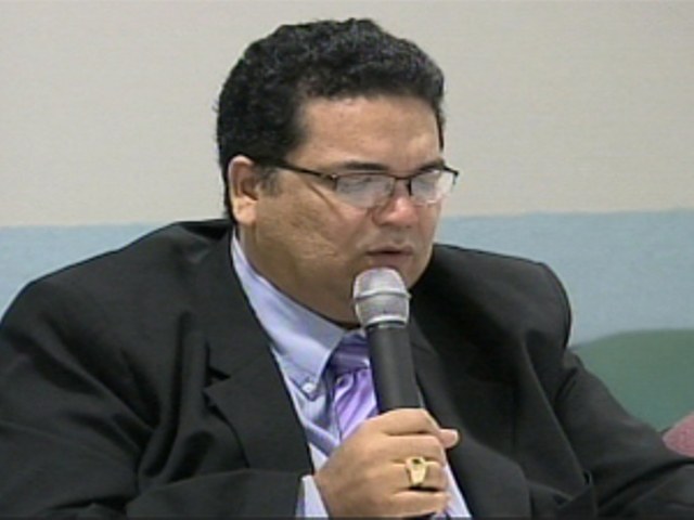 Relatório da CGU “demoliu” gestão desastrosa de Januário na UNIR