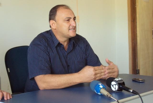 Presidente do VEC parcela dívida e promete novo técnico nos próximos dias