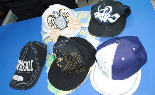 Armados, menores roubom bonés e calcinhas para vender e são detidos em Vilhena