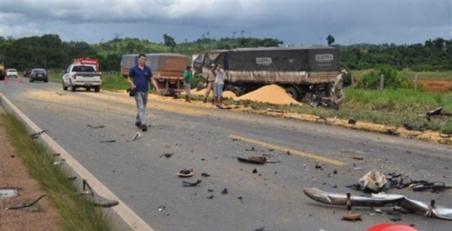 Repórter da FOLHA vai a local onde caminhoneiro vilhenense morreu em acidente