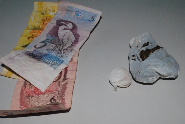 Albergado é preso acusado de comercializar drogas
