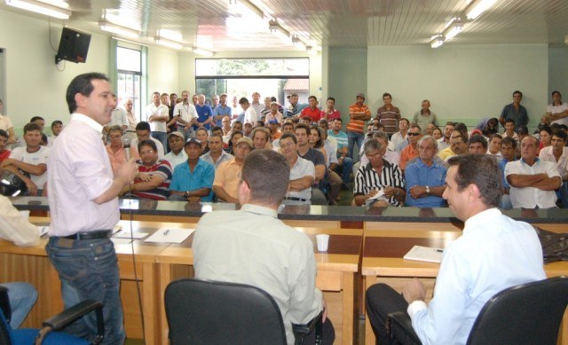 Natan cobra de superintendente do Basa instalação de agência em Cerejeiras