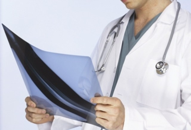No desespero, cidade da região oferece salário de R$ 20 mil a médico