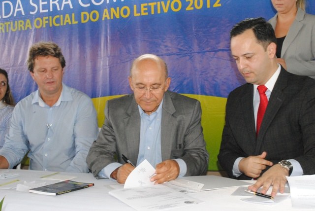 Governador é recebido com festa e anuncia novos investimentos em Vilhena
