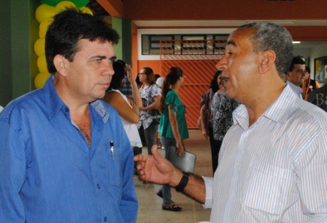 Prefeito-tampão diz que recebeu “herança maldita”, mas disputará reeleição