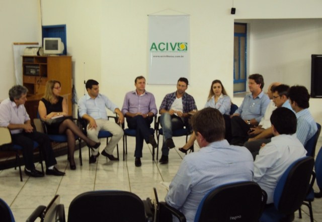 Autoridades e Trip se reúnem em Vilhena e tranqüilizam usuários da companhia
