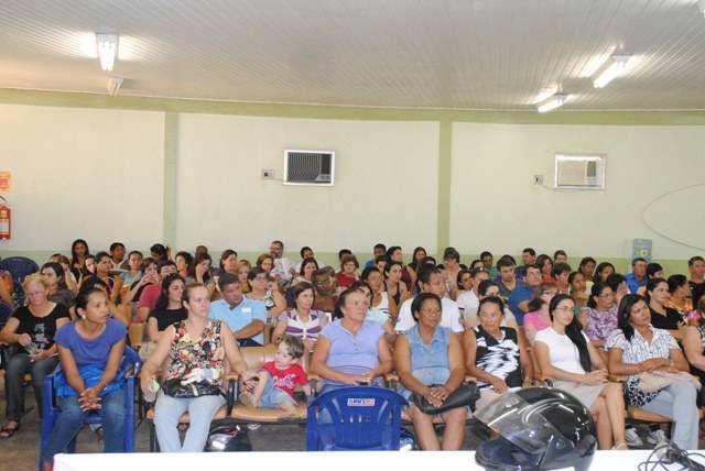 Professores iniciam greve em Vilhena e avisam: paralisação vai até 1º de março