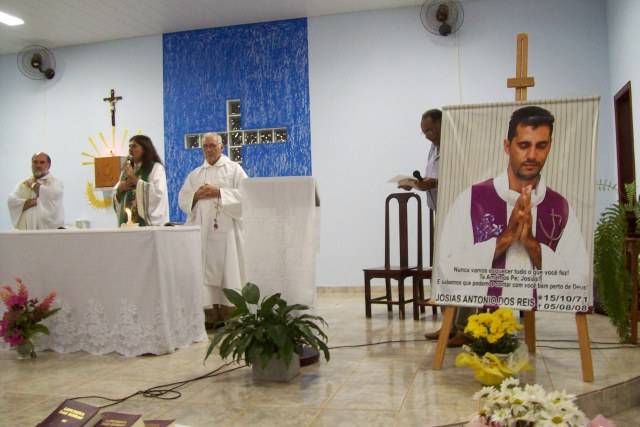 MORTE DE PADRE JOSIAS FAZ UM ANO