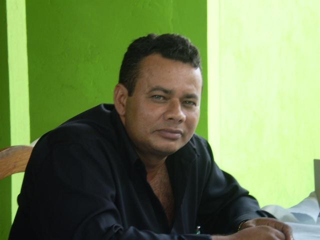 Candidato, secretário de Administração entrega cargo em Chupinguaia