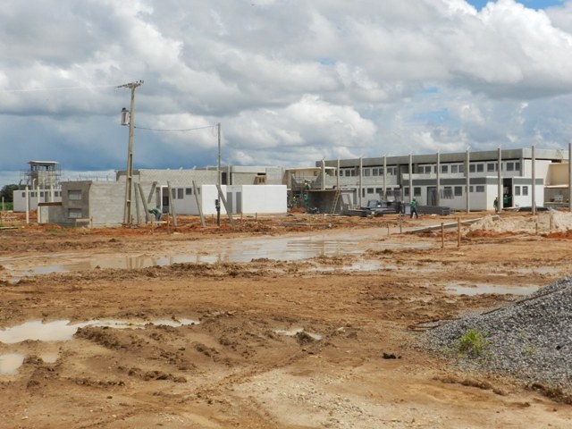 Afinal de contas, o que estão construindo em Vilhena é presídio ou cadeia?