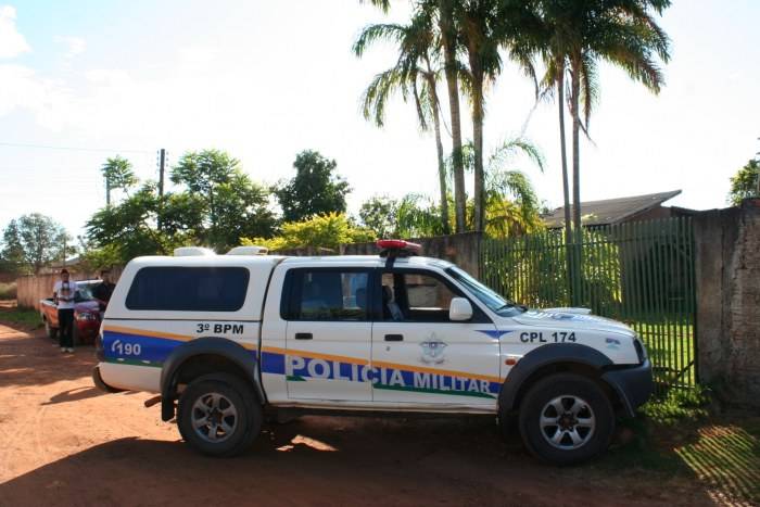 Homem de 37 anos é encontrado enforcado no quintal de casa no Jardim América