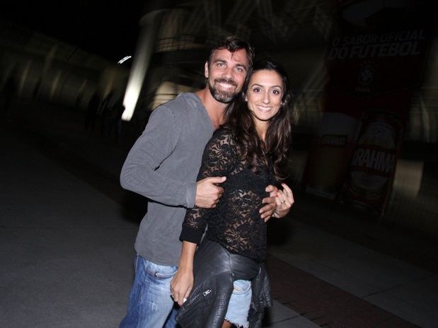 Após boatos de traição, Marcelo Faria reata casamento