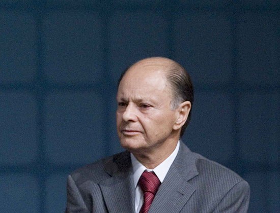 Dono da Record fala sobre acusações de charlatanismo em trilogia sobre sua vida