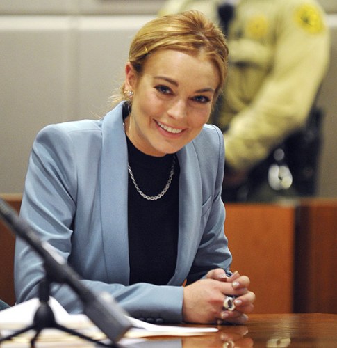 Lindsay Lohan deve US$ 40 mil à clínica de bronzeamento artificial