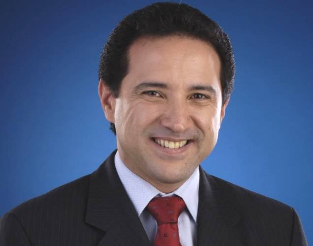 NATAN RECEBE TÍTULO DE PROFESSOR