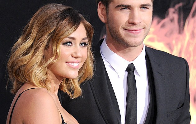 É oficial: Miley Cyrus e Liam Hemsworth estão noivos!