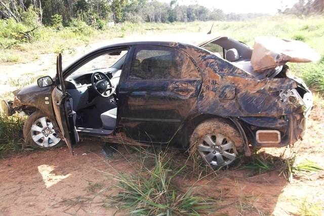 Veículo capota na BR 174 e mobiliza Bombeiros; motorista ainda não localizado