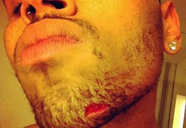 O pau Comeu! Chris Brown e Drake saem no braço por causa de Rihanna