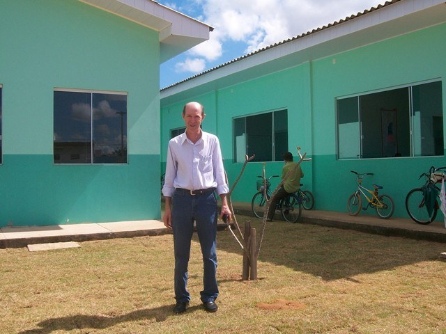 Escola denunciada por TV não custou R$ 14 milhões nem está abandonada