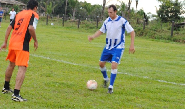 Cascalheira goleia na rodada de abertura do Campeonato Rural 2012