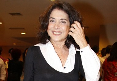 Betty Faria: "Não me dei bem com cocaína, entupia meu nariz"