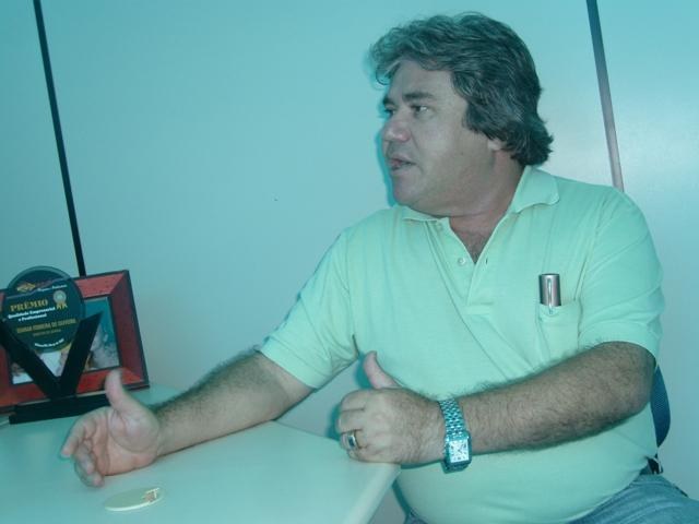 Exclusivo: ex-secretário de Estado da Educação assume faculdade sob intervenção