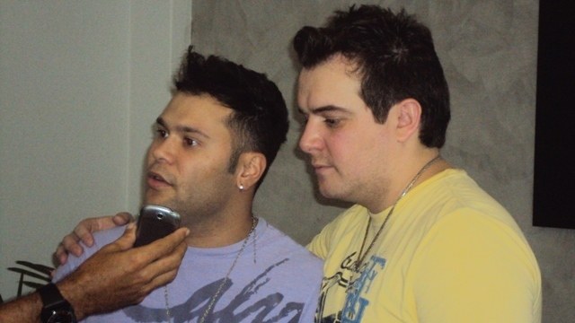 Dupla que faz show de abertura da Expovil elogia Vilhena e convida público