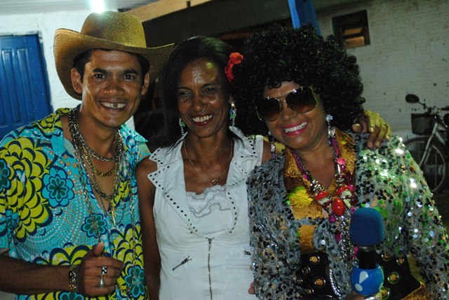 Dupla de humoristas participa pelo segundo ano da festa da Expovil