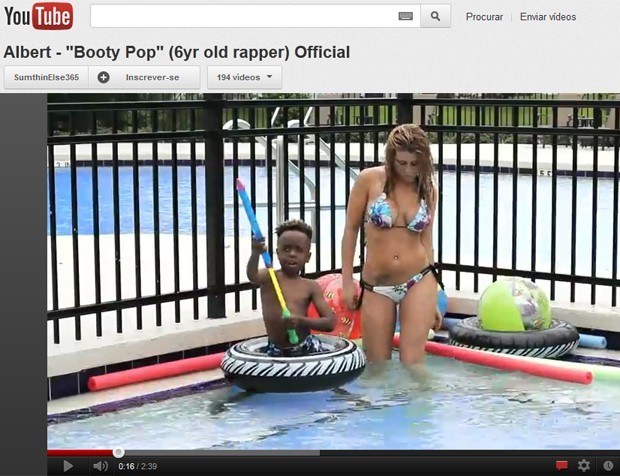 Pequeno rapper de apenas 6 anos lança clipe com mulheres de biquíni