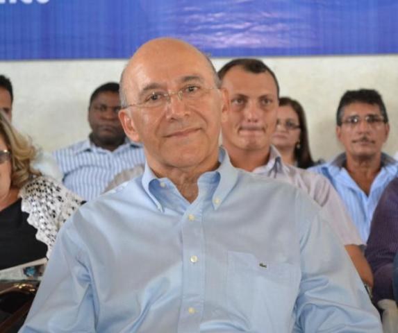 “De ovo virado”, Confúcio compara seus gastos com os de Cassol
