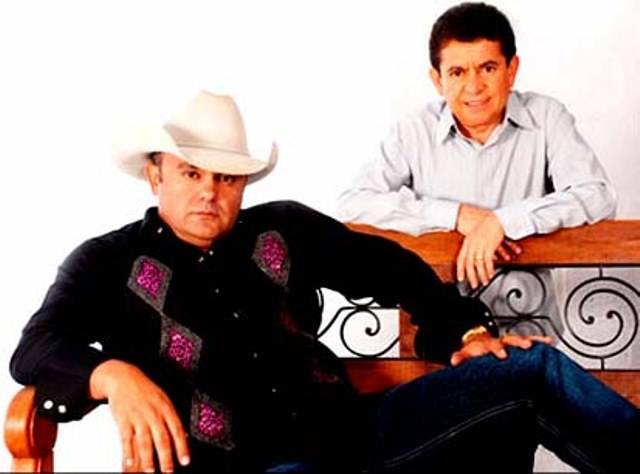 Dupla Rionegro e Solimões se apresenta nesta noite na 27ª Expovil