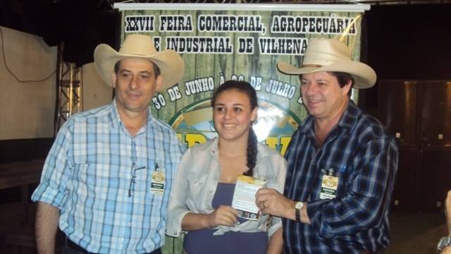 Última picape da Expovil sai para três, mas só adolescente de 16 anos ganha